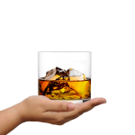 Paris Whiskybecher liegt trotz größe perfekt in der Hand