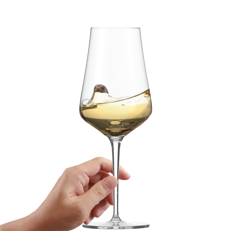 Fine Weisweinglas liegt perfekt in der Hand
