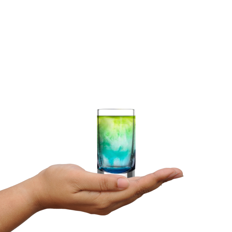 Paris Schnapsglas liegt perfekt in der Hand